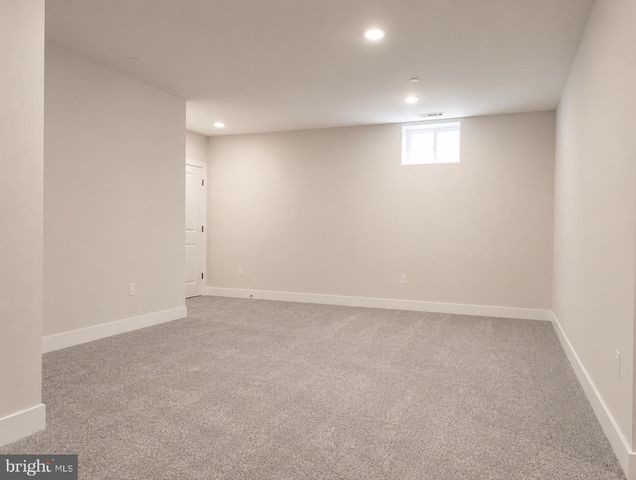 2906 JUSTIN DR, West Windsor, NJ 08550