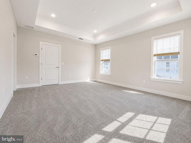 2906 JUSTIN DR, West Windsor, NJ 08550