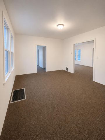 714 E 10th Street, Michigan City, IN 46360