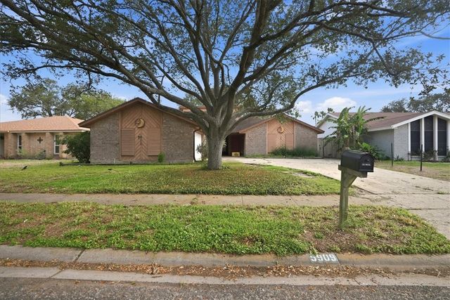 5909 Golden Canyon, Corpus Christi, TX 78414