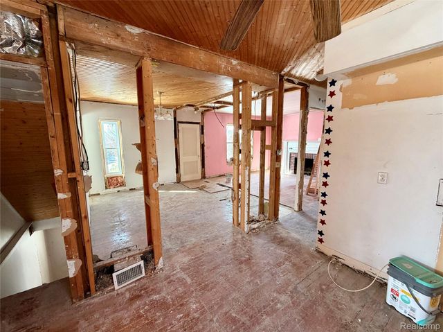 3186 E Grand Blanc Road, Grand Blanc Charter Township, MI 48439