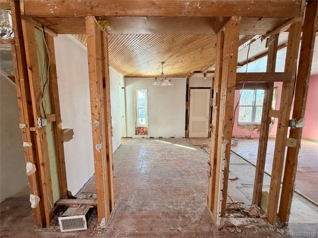 3186 E Grand Blanc Road, Grand Blanc Charter Township, MI 48439