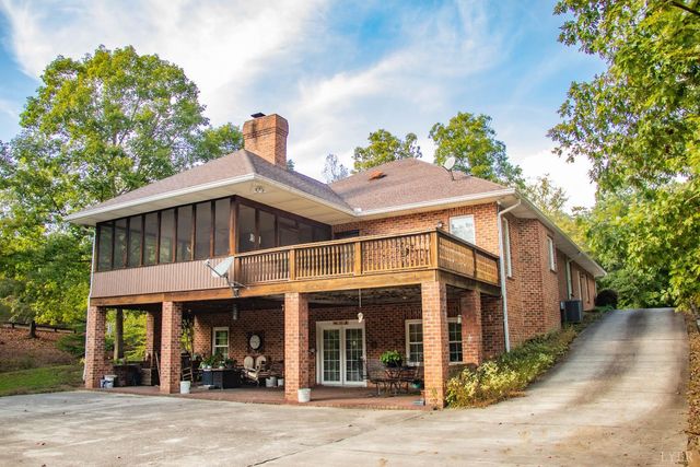 224 Walnut Road, Danville, VA 24541