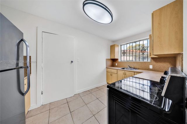 2744 SW 16th Ter, Miami, FL 33145