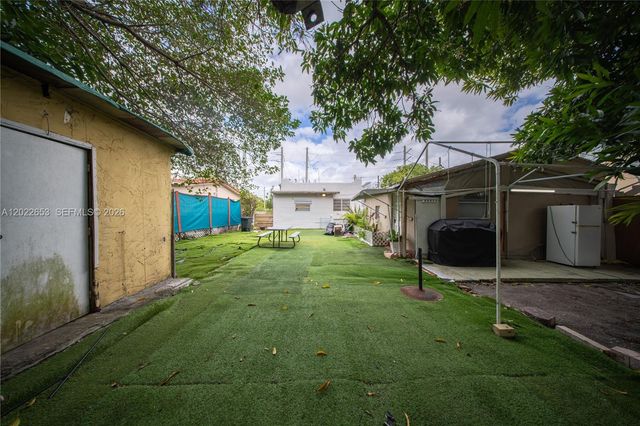 2744 SW 16th Ter, Miami, FL 33145