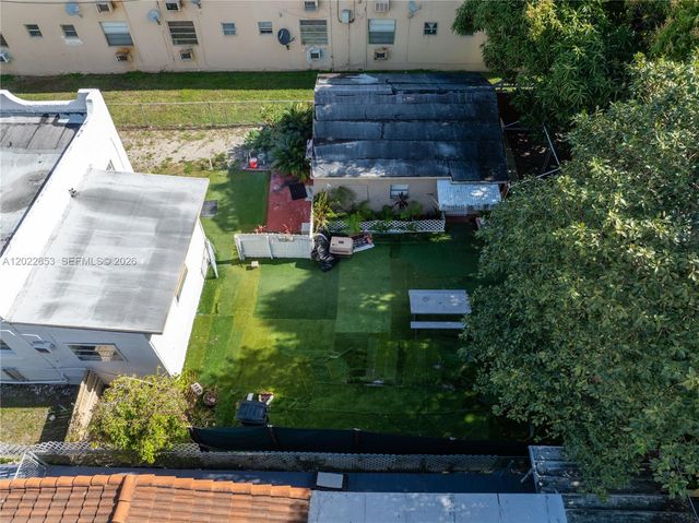 2744 SW 16th Ter, Miami, FL 33145