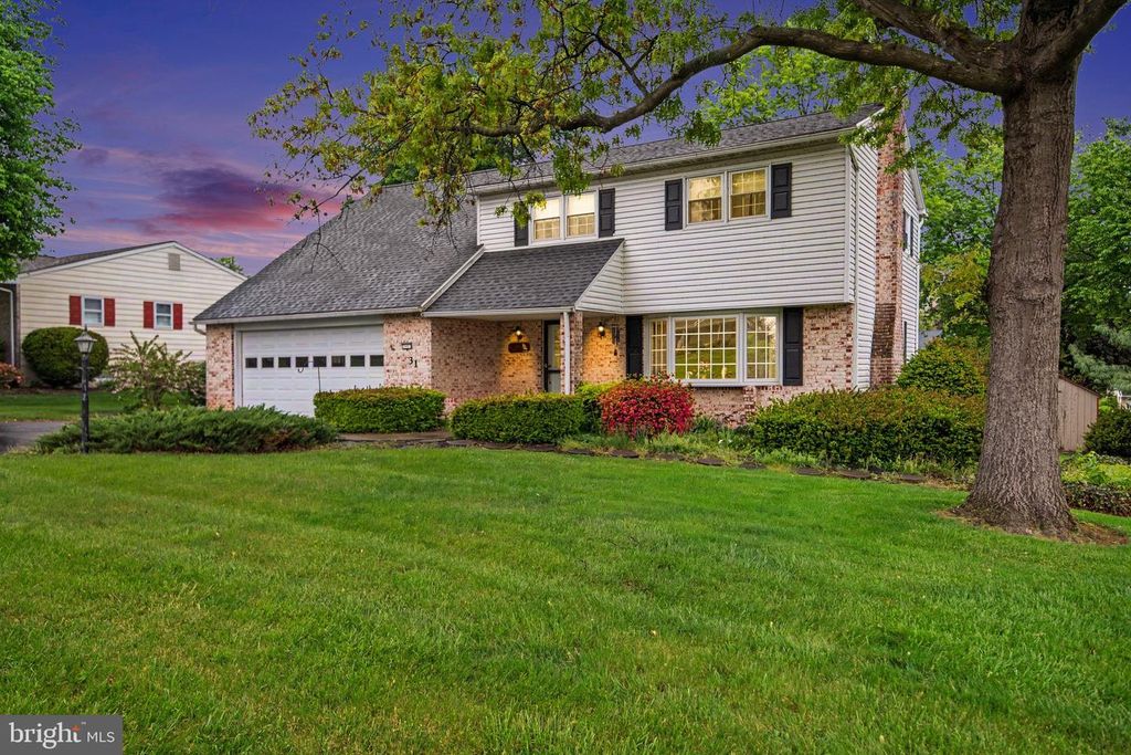 31 MOONGALE DRIVE, Carlisle, PA 17013