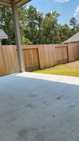 169 Hidden Peak Drive, Montgomery, TX 77316