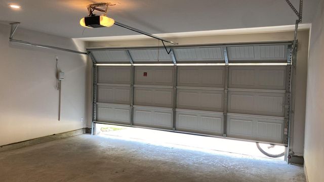 169 Hidden Peak Drive, Montgomery, TX 77316