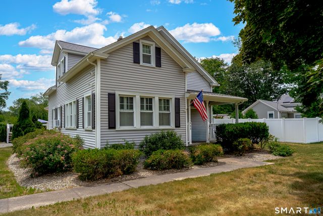 443 North Street, Windsor Locks, CT 06096