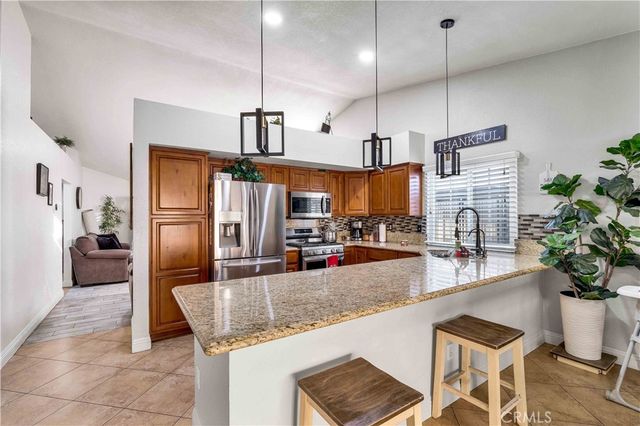 2784 Rosarita, San Bernardino, CA 92407