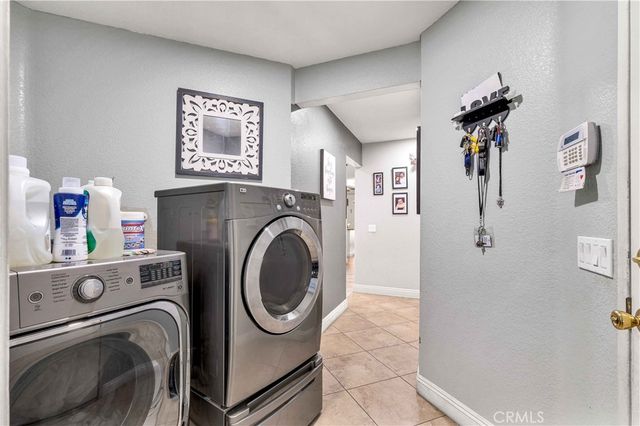 2784 Rosarita, San Bernardino, CA 92407