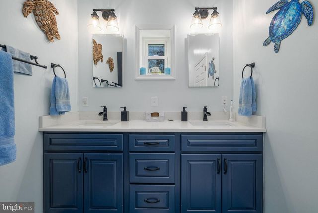 1932 BRYANTS CORNER RD, Hartly, DE 19953