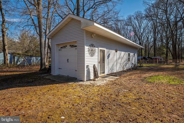 1932 BRYANTS CORNER RD, Hartly, DE 19953