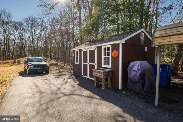 1932 BRYANTS CORNER RD, Hartly, DE 19953