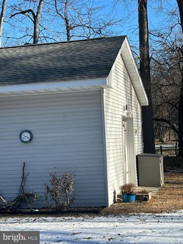 1932 BRYANTS CORNER RD, Hartly, DE 19953