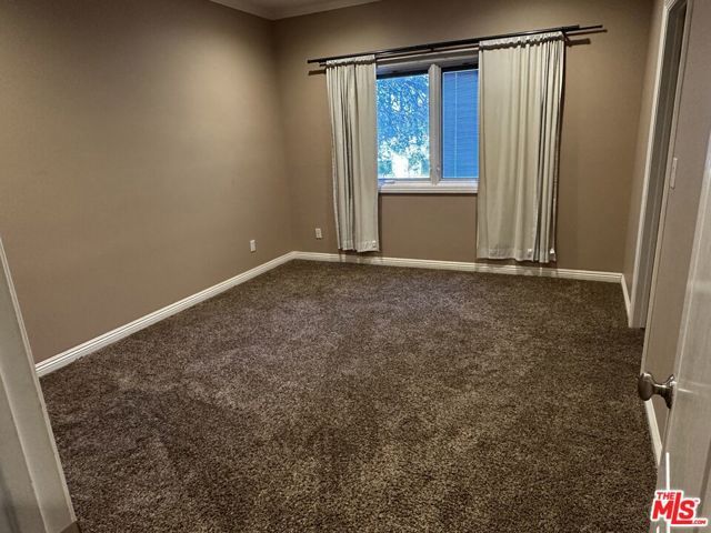 5560 Buffalo Avenue, Sherman Oaks, CA 91401