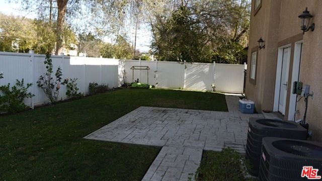 5560 Buffalo Avenue, Sherman Oaks, CA 91401