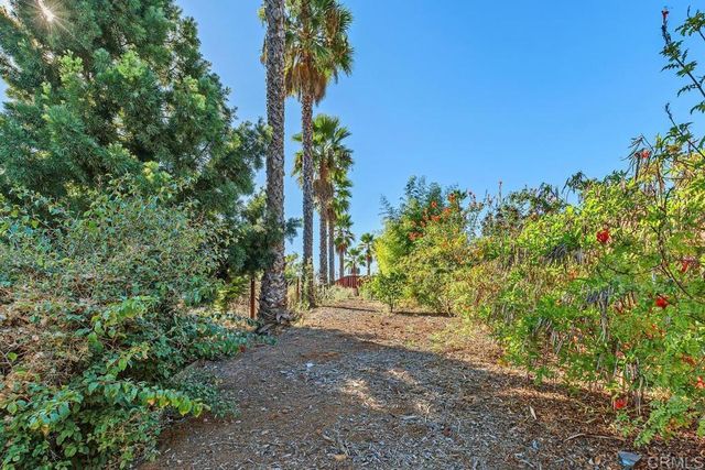 3068 Southwind Lane, Vista, CA 92084