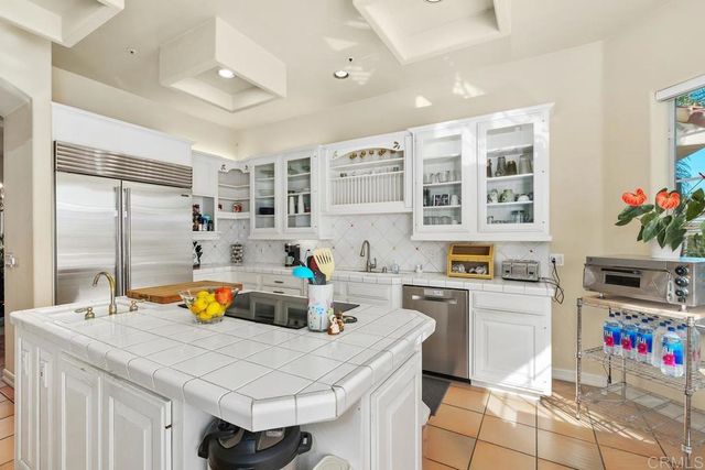 3068 Southwind Lane, Vista, CA 92084