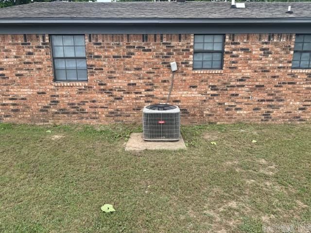 611 Chapel Rd, Keo, AR 72083