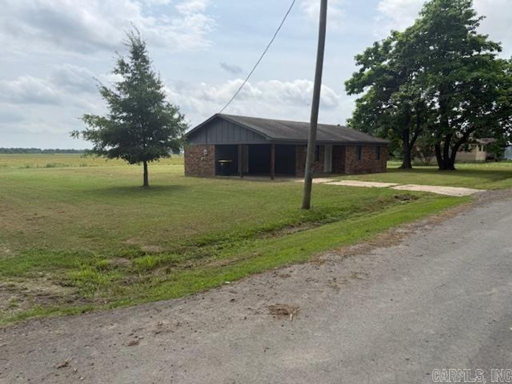 611 Chapel Rd, Keo, AR 72083