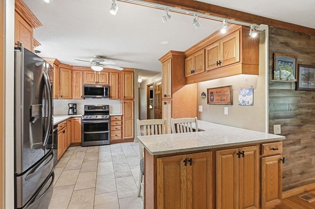 420 Lower Hampden Rd, Monson, MA 01057
