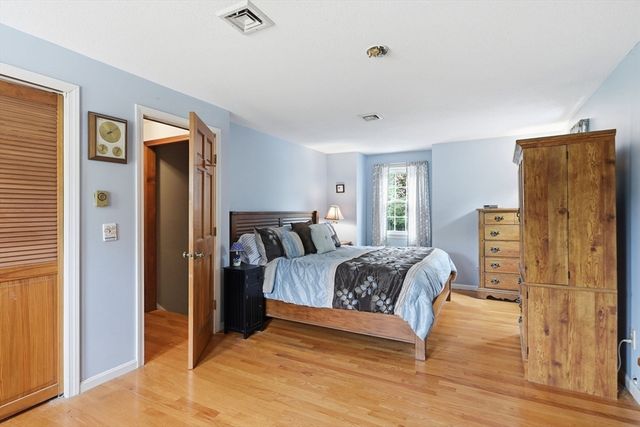 420 Lower Hampden Rd, Monson, MA 01057