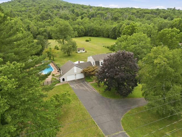 420 Lower Hampden Rd, Monson, MA 01057