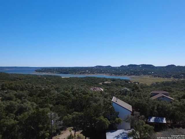 3058 Westview, Canyon Lake, TX 78133