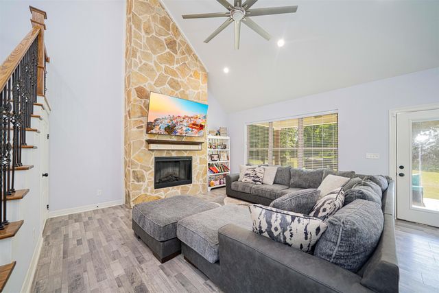 2343 Bates St., Longview, TX 75602