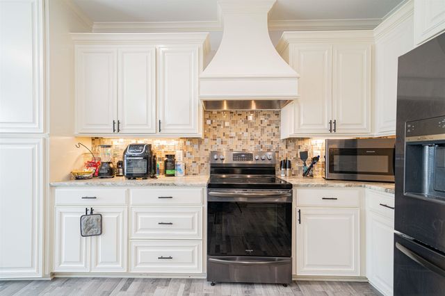 2343 Bates St., Longview, TX 75602