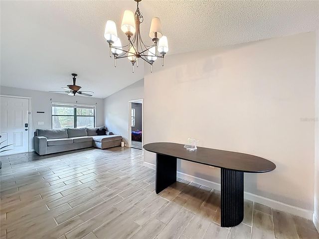 31427 GHENT AVENUE, Mount Plymouth, FL 32776