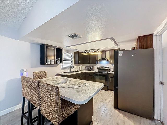 31427 GHENT AVENUE, Mount Plymouth, FL 32776