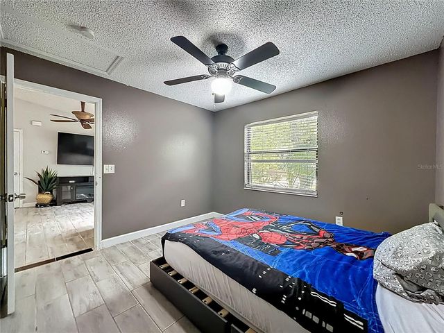 31427 GHENT AVENUE, Mount Plymouth, FL 32776