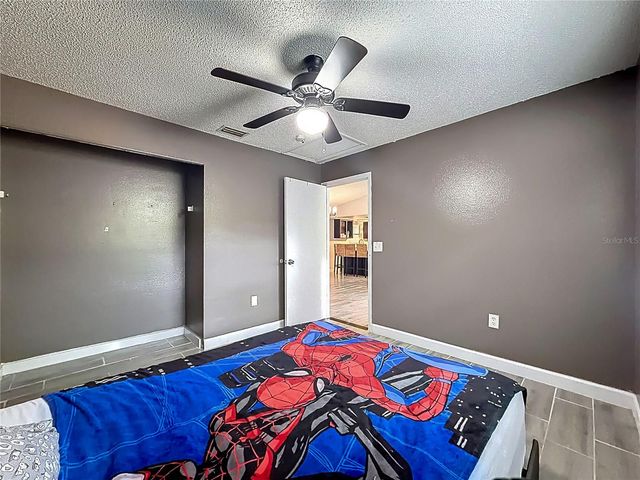 31427 GHENT AVENUE, Mount Plymouth, FL 32776