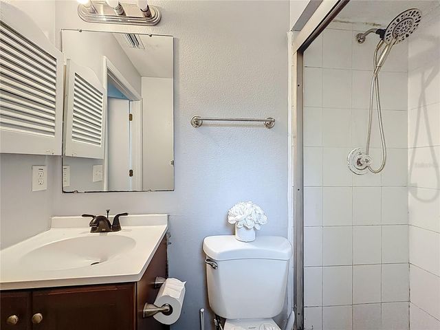 31427 GHENT AVENUE, Mount Plymouth, FL 32776