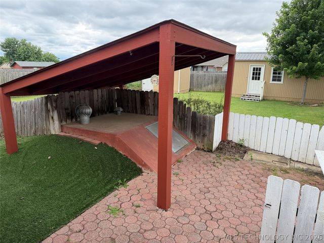 1649 Brentwood, Ardmore, OK 73401