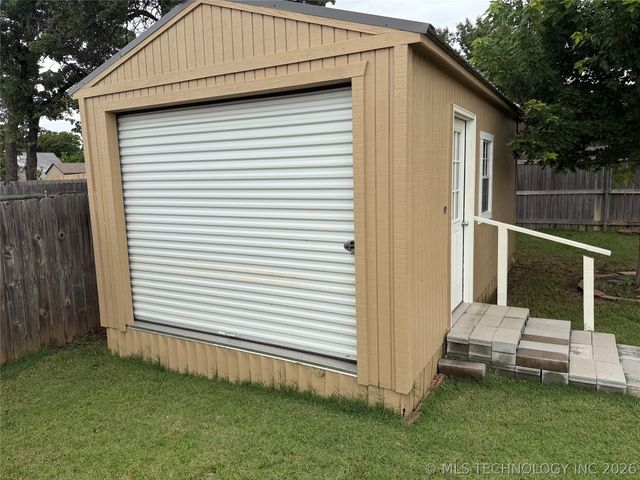 1649 Brentwood, Ardmore, OK 73401