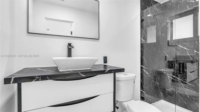 3810 NW 6th St, Lauderhill, FL 33311