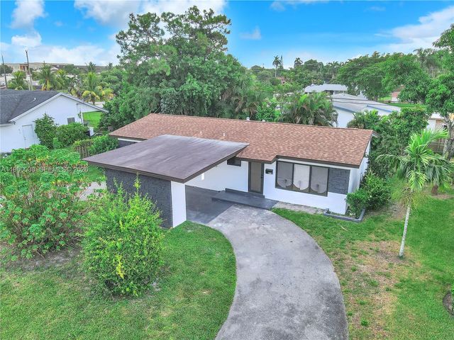 3810 NW 6th St, Lauderhill, FL 33311