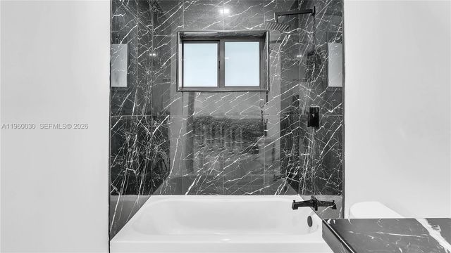 3810 NW 6th St, Lauderhill, FL 33311