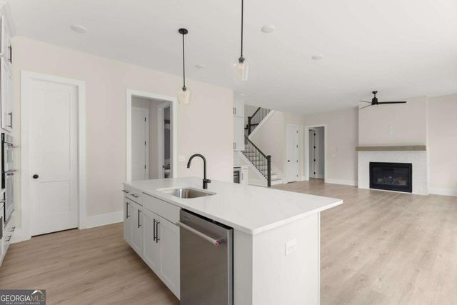 3552 Cedarvale Court, Powder Springs, GA 30127