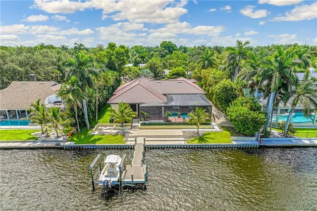 3552 Stuart CT, Fort Myers, FL 33901