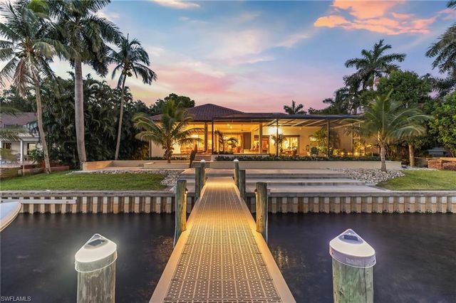 3552 Stuart CT, Fort Myers, FL 33901