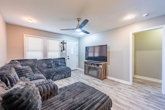 6923 Alabama Avenue, Hammond, IN 46323