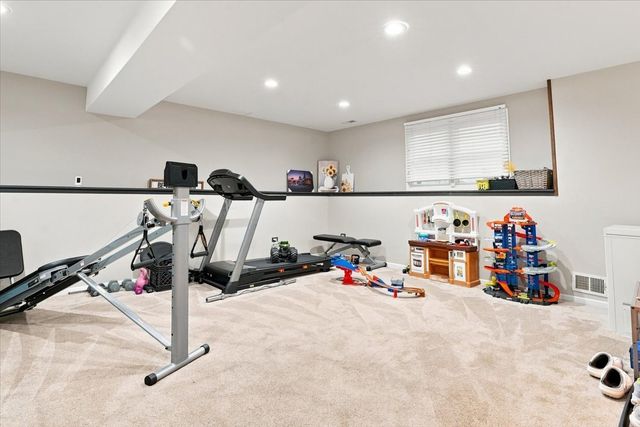 25196 W MONAVILLE Road, Lake Villa, IL 60046