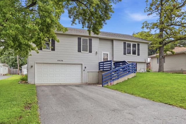 25196 W MONAVILLE Road, Lake Villa, IL 60046