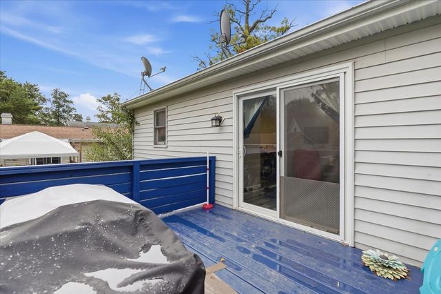25196 W MONAVILLE Road, Lake Villa, IL 60046