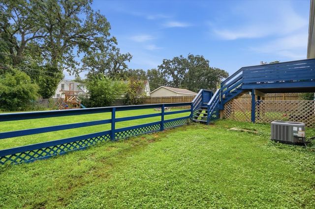 25196 W MONAVILLE Road, Lake Villa, IL 60046